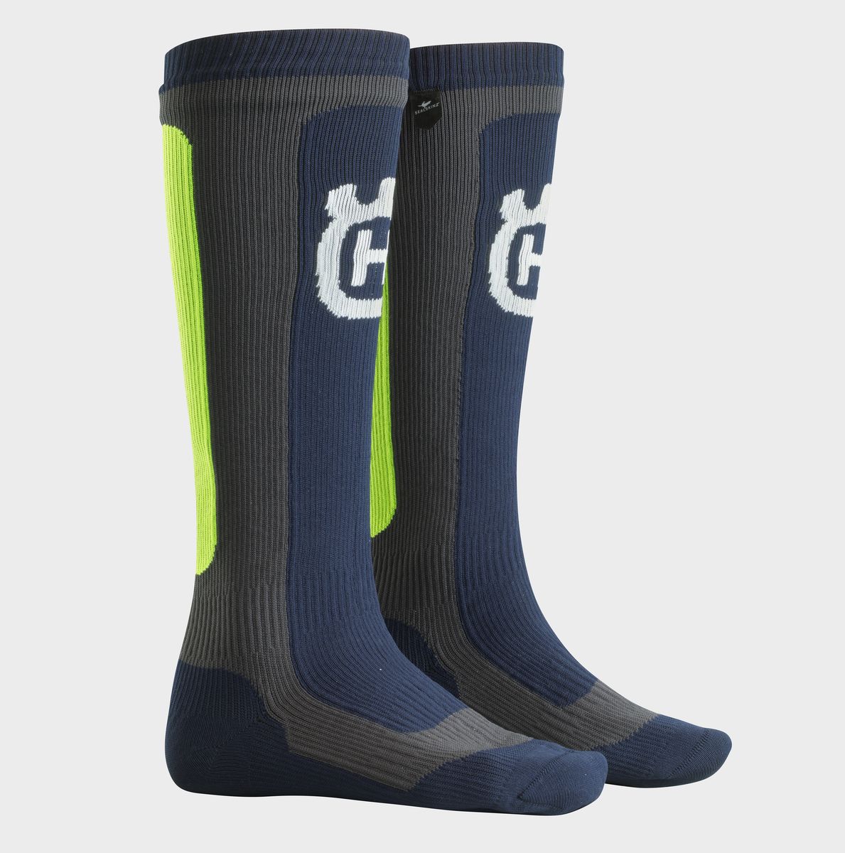 FUNCTIONAL WATERPROOF SOCKS » Universal Ride Motors Group