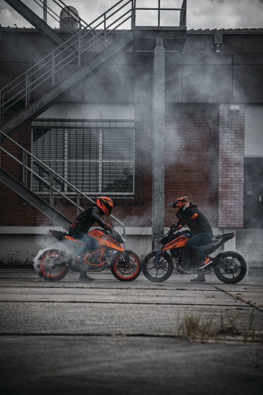 KTM 890 Duke 2024